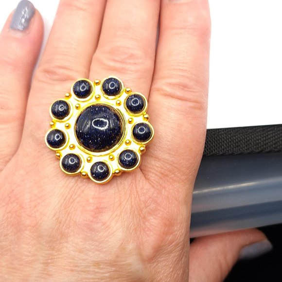 Hespera Sunstone Ring - Picture 4 of 5